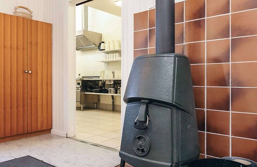 Læsø House | Holiday Home With Shared Kitchen, Bathroom in Laeso