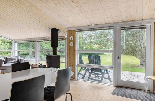 Saltum House | Holiday home with spacious garden