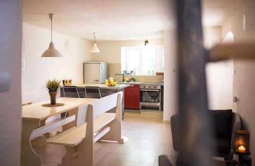 Polje House | Holiday home with terrace and barbecue