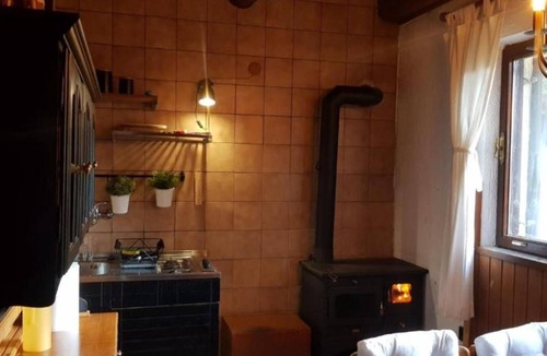 Karlobag House | Holiday Home with Three Bedrooms and Garden