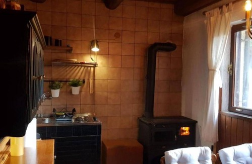 Karlobag House | Holiday Home with Three Bedrooms and Garden