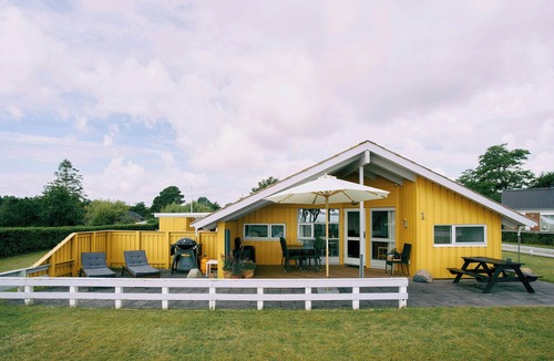 Broager House | Holiday home with view of Dybbøl Mill