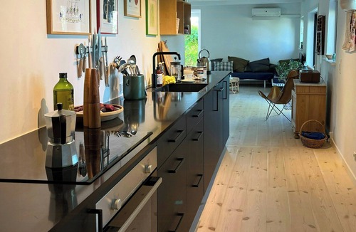 Mesinge House | Holiday home with view of Dalby Bay