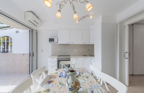 Mareda House | Holiday home with view of the water