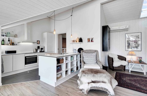 Vejby House | Holiday home within walking distance to the water