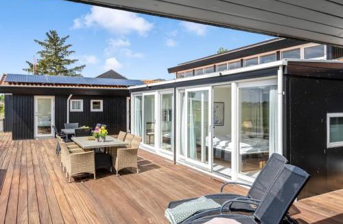 Diernæs Strandby House | Holiday Home Xaverius - 30m from the sea by Interhome