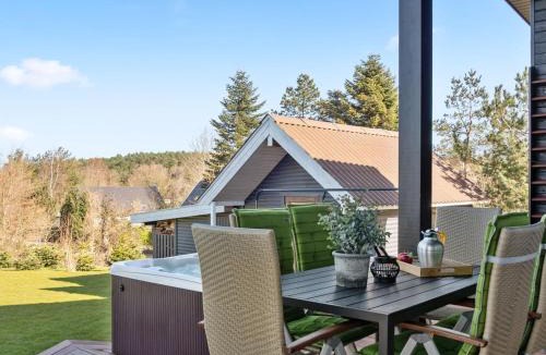 Vibæk Strand House | Holiday Home Ylvi - 250m from the sea by Interhome