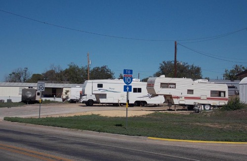 Sonora Hotel | Holiday Host Motel