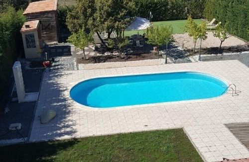 Zarzuela del Monte House | Holiday House, Weekends and Bridges