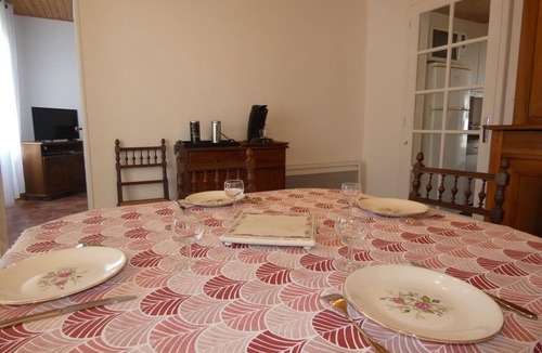 Notre-Dame-de-Monts House | Holiday house in Notre-Dame-de-Monts - 6 people, pets allowed, parking