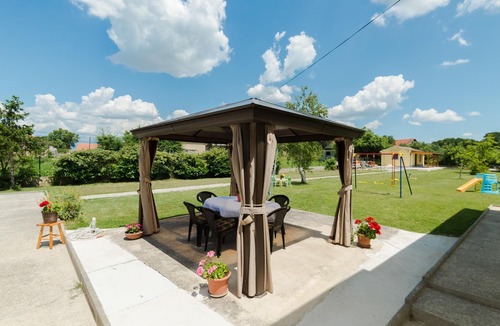 Lovinac House | Holiday House Ana Policnik - Zadar
