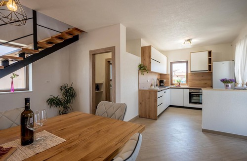 Gajana House | Holiday House Balarini