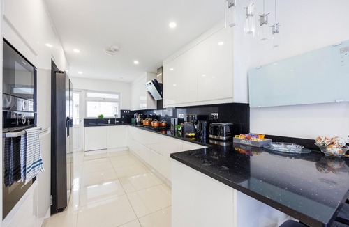 Blendon and Penhill House | Holiday house Bexley for 1 - 8 persons with 4 bedrooms - Twin house