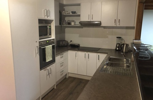 Barmah House | Holiday House By The Murray River