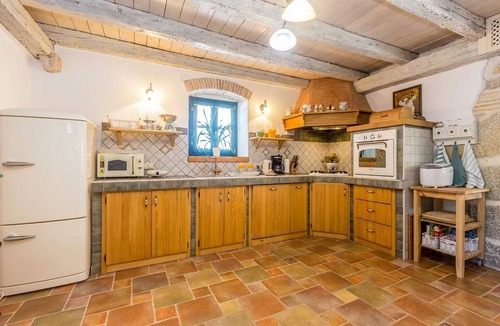 Malinska-Dubasnica House | Holiday house DAJANA with mediterranean garden
