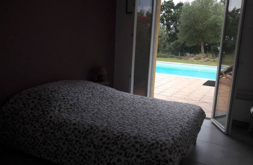 Aignan House | Holiday house facing the Pyrenees