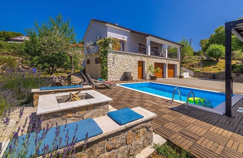 Krk House | Holiday house FRANOLIC with swimming pool