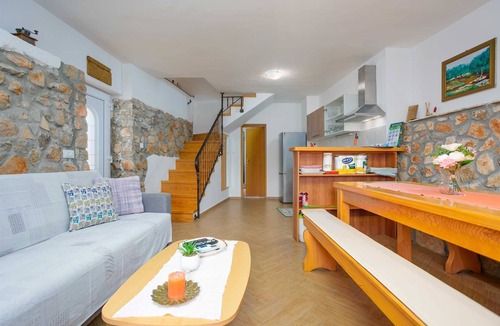 Brzac House | Holiday house GALOVIC with private pool