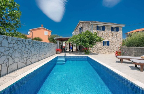 Brzac House | Holiday house GALOVIC with private pool