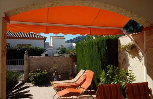 Vergel House | Holiday house in a top location