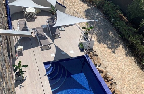 El Mas Fumats House | Holiday house in a unique quiet location - sea view - private pool - Internet