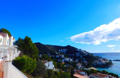 Almadraba-Canyelles Villa | Holiday house in Roses 5 minutes walk from the beach of Canyelles, Roses
