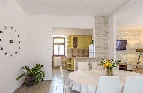 Skropeti House | Holiday House Karla Valentina