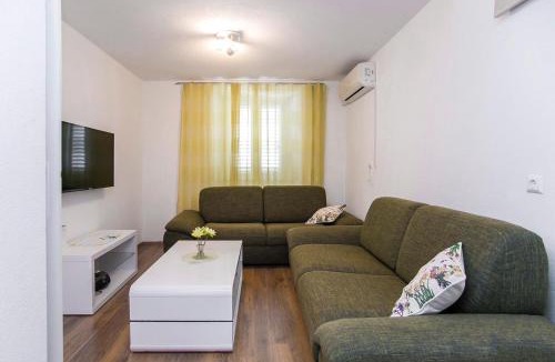 Janjina House | Holiday House Lapis