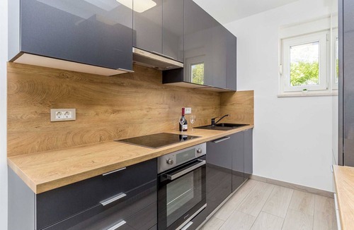 Milohnici House | Holiday house LINARDICI I with sea view