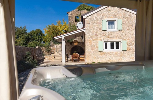 Polje Villa | Holiday house Misto with whirlpool