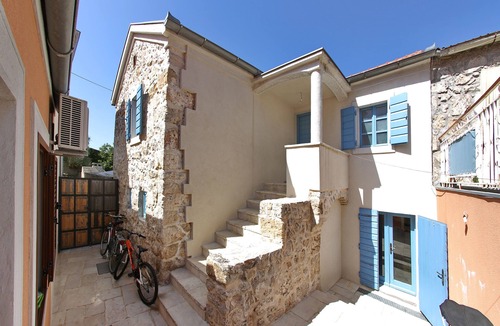 Poljana House | Holiday House Olive's Hug