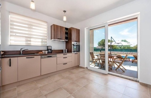 Drnis House | Holiday house Pakovo Selo for 1 - 8 persons with 3 bedrooms - Holiday house