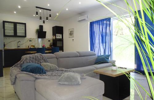 Pristeg House | Holiday house Parancin