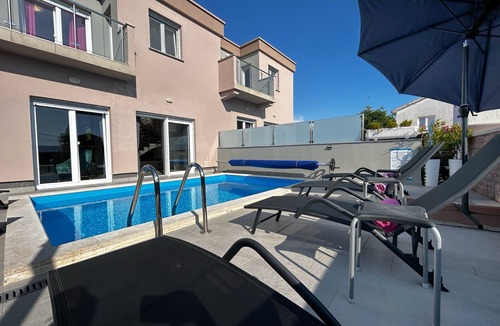Skrbcici House | Holiday house "Sabine pink"