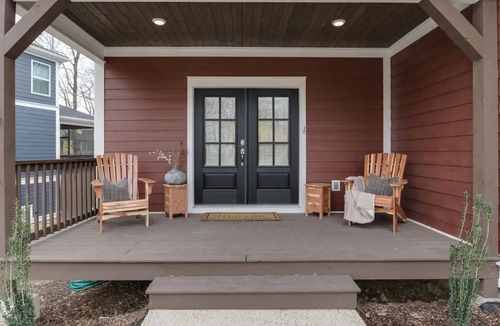 Tullahoma House | Holiday House