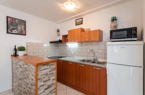 Podobuce House | Holiday house Viki1 - fantastic view, next to the sea - Podobuce, Peljesac peninsula, Croatia