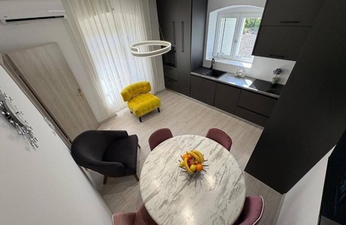 Solta House | Holiday house with a parking space Grohote, Šolta (K-25443)
