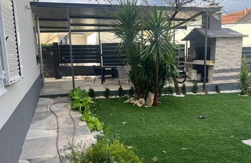 Vranjic House | Holiday house with a parking space Split (K-25463)