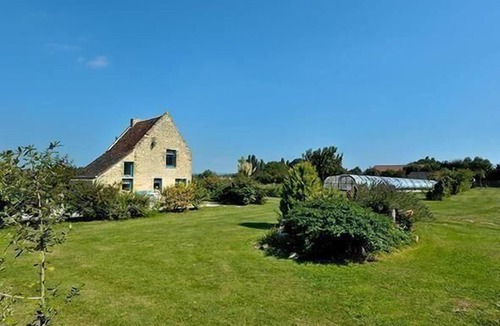Saint-Wambert-des-Trois-Vallees House | Holiday house with a terrace