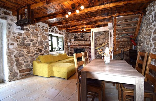 Dobropoljana House | Holiday house with pool in Dobropoljana