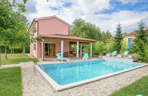 Laginji Cabin | Holiday house with pool, gym and sauna for 8 people, 25 km from Rovinj