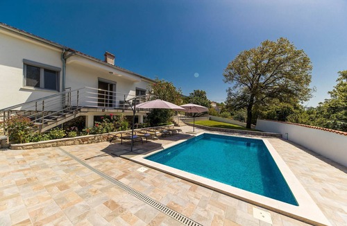 Grizane House | Holiday house with private pool, sun terrace and gazebo with BBQ