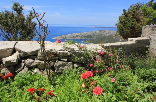 Ustrine House | Holiday house with WiFi Ustrine, Cres (K-8037)