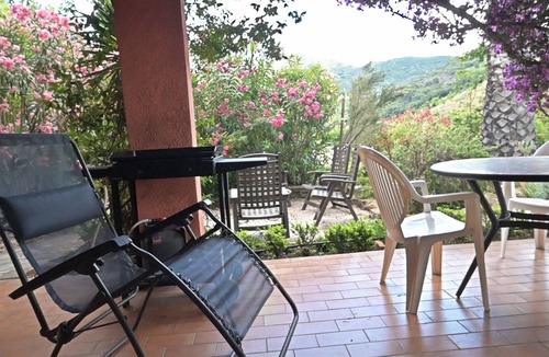 Collioure Villa | HOLIDAY IN A VILLA in Collioure, CHARACTER COUNTRY