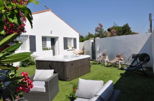 Arles Villa | Holiday in Arles -Villa Jacuzzi