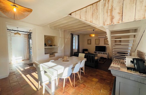 Monflanquin House | Holiday in the countryside, private heated pool, peace and quiet guaranteed. New!