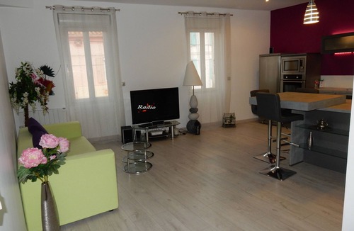 Elne Apartment | Holiday in the Sun and Sea, Apartment on 1st or 2nd floor!