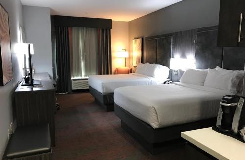 Abilene Hotel | Holiday Inn Abilene - North College Area by IHG