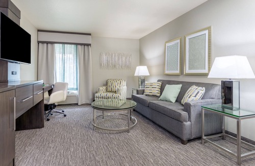 Auburn Hotel | Holiday Inn Auburn by IHG