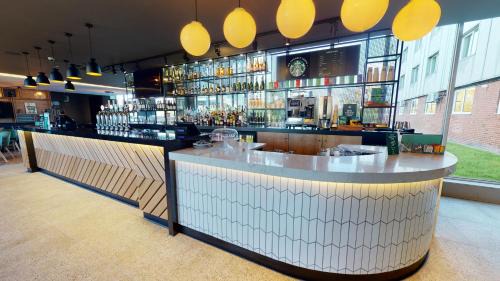 Basildon Hotel | Holiday Inn Basildon by IHG